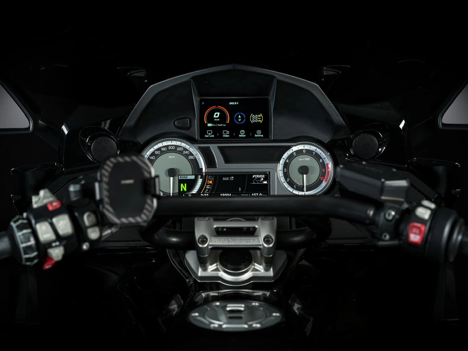 CHIGEE AIO-5 Lite BMW Navigasyon Montaj Plakası